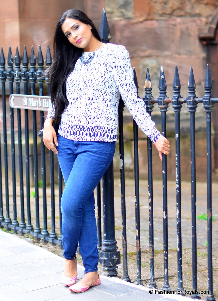 Geetika Mehandru - One girl who would rather wear Punjabi Jutti than high  heels. . . | Facebook